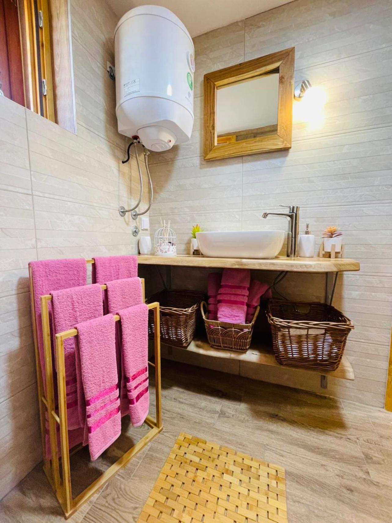 A Frame Houses Ans Zabljak מראה חיצוני תמונה